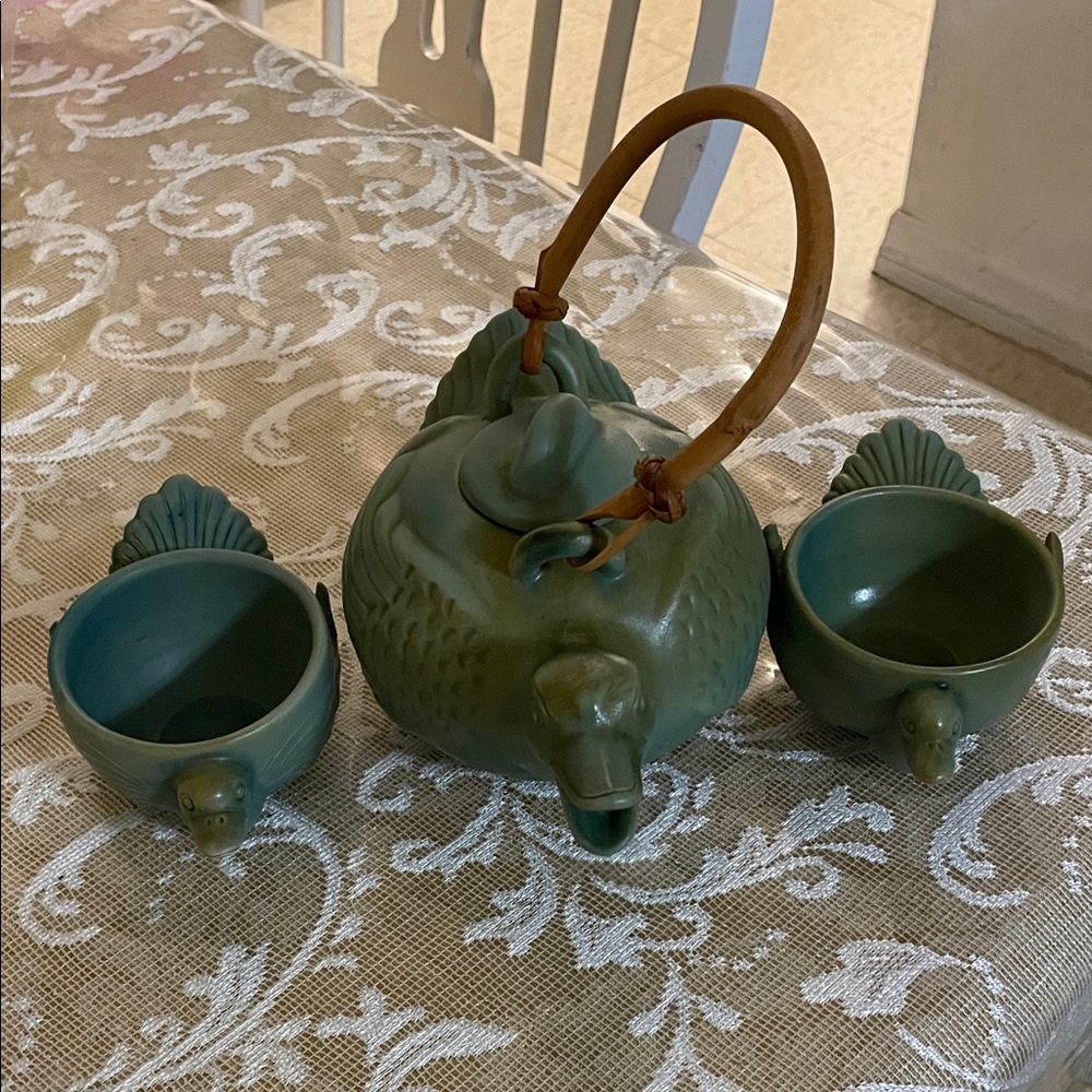 Green Ceramic Bird Teapot Set